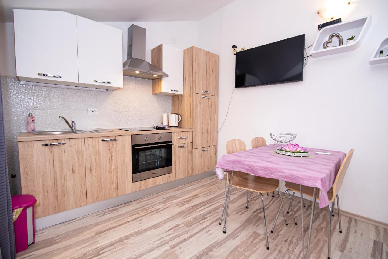 Apartment Josipa Grebaštica Εξωτερικό φωτογραφία